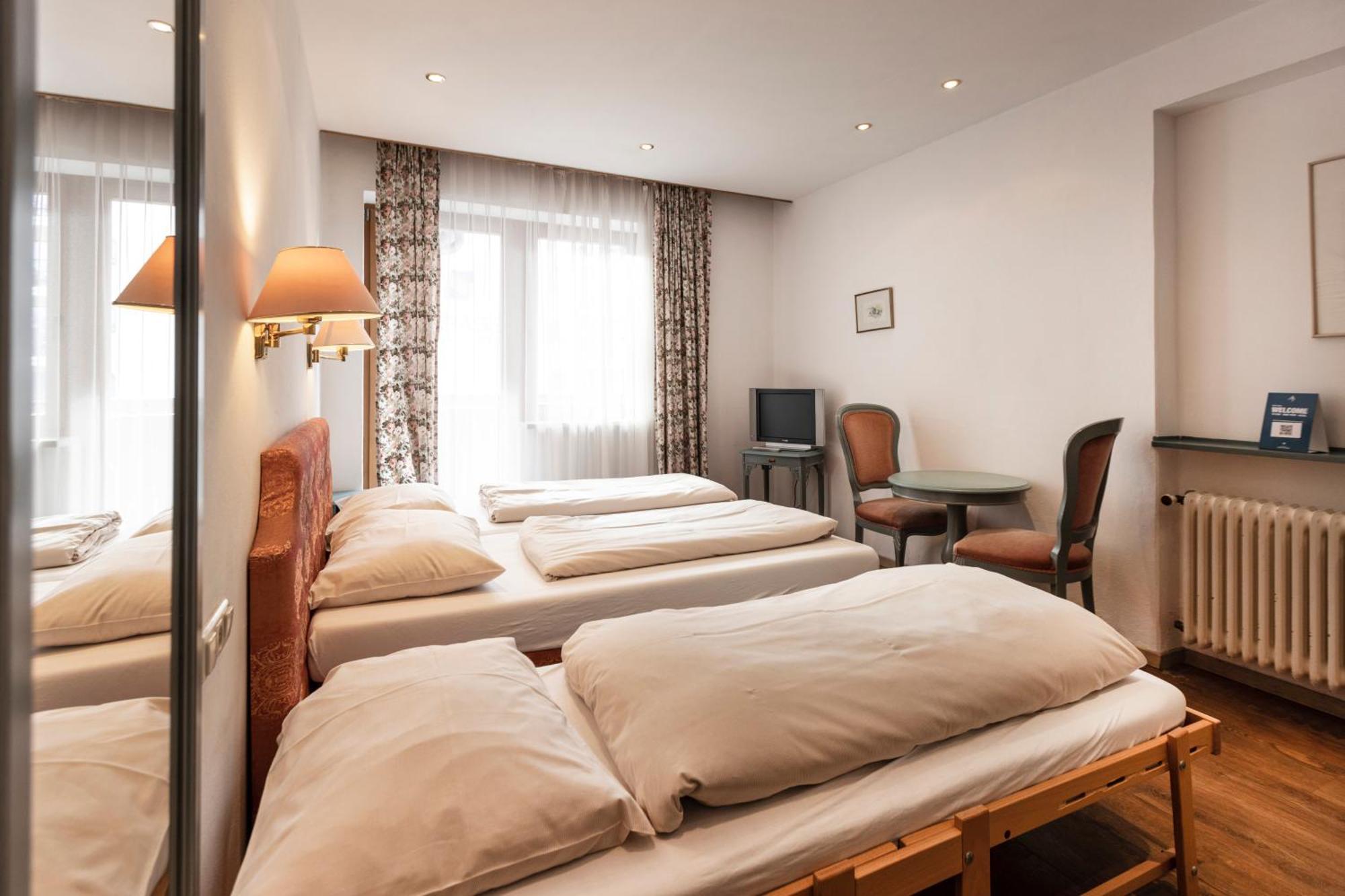 Heart Hotel Nordstern 迈尔霍芬 外观 照片