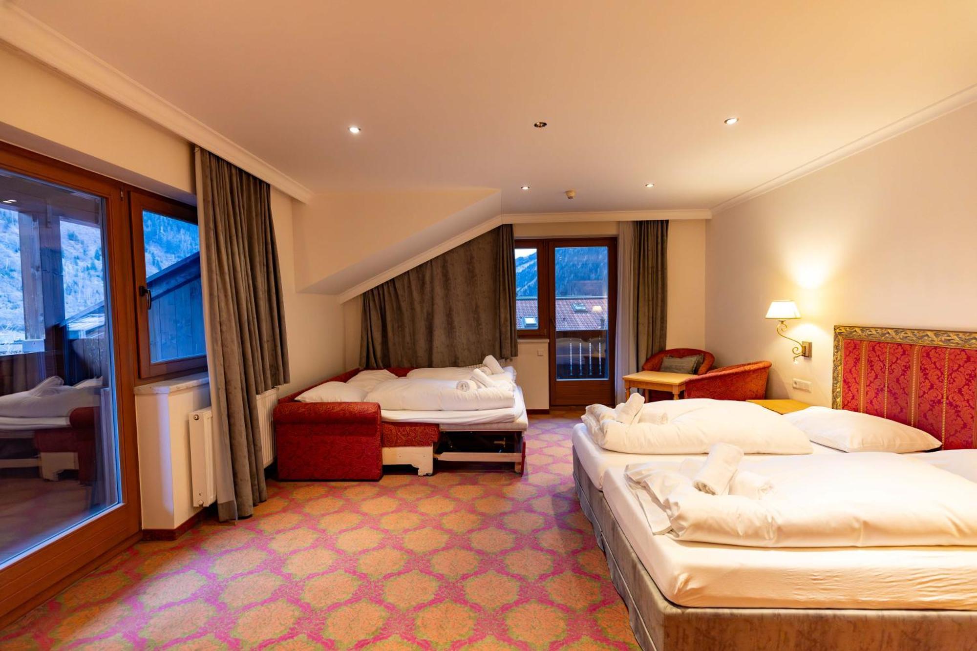 Heart Hotel Nordstern 迈尔霍芬 外观 照片