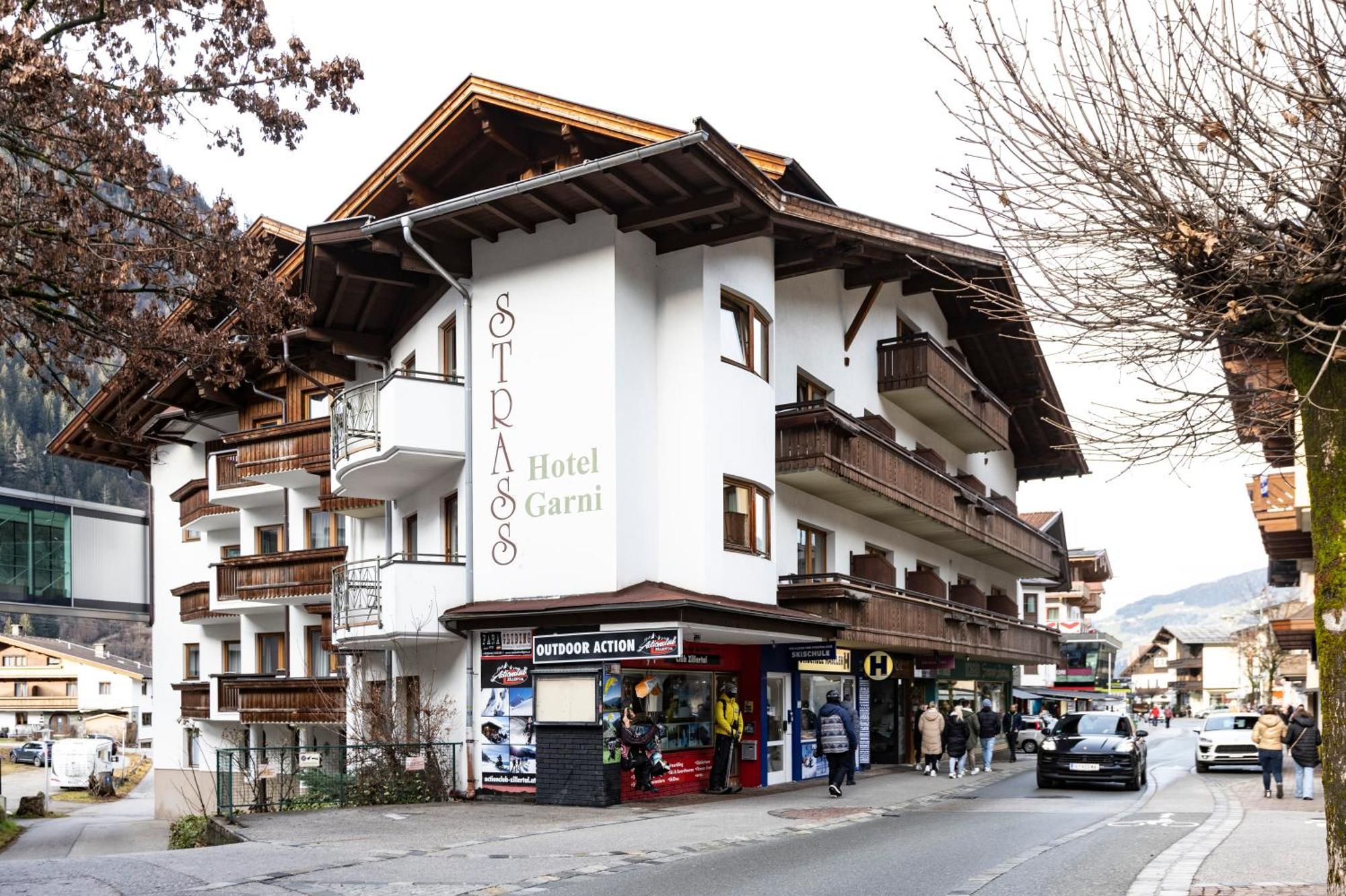 Heart Hotel Nordstern 迈尔霍芬 外观 照片